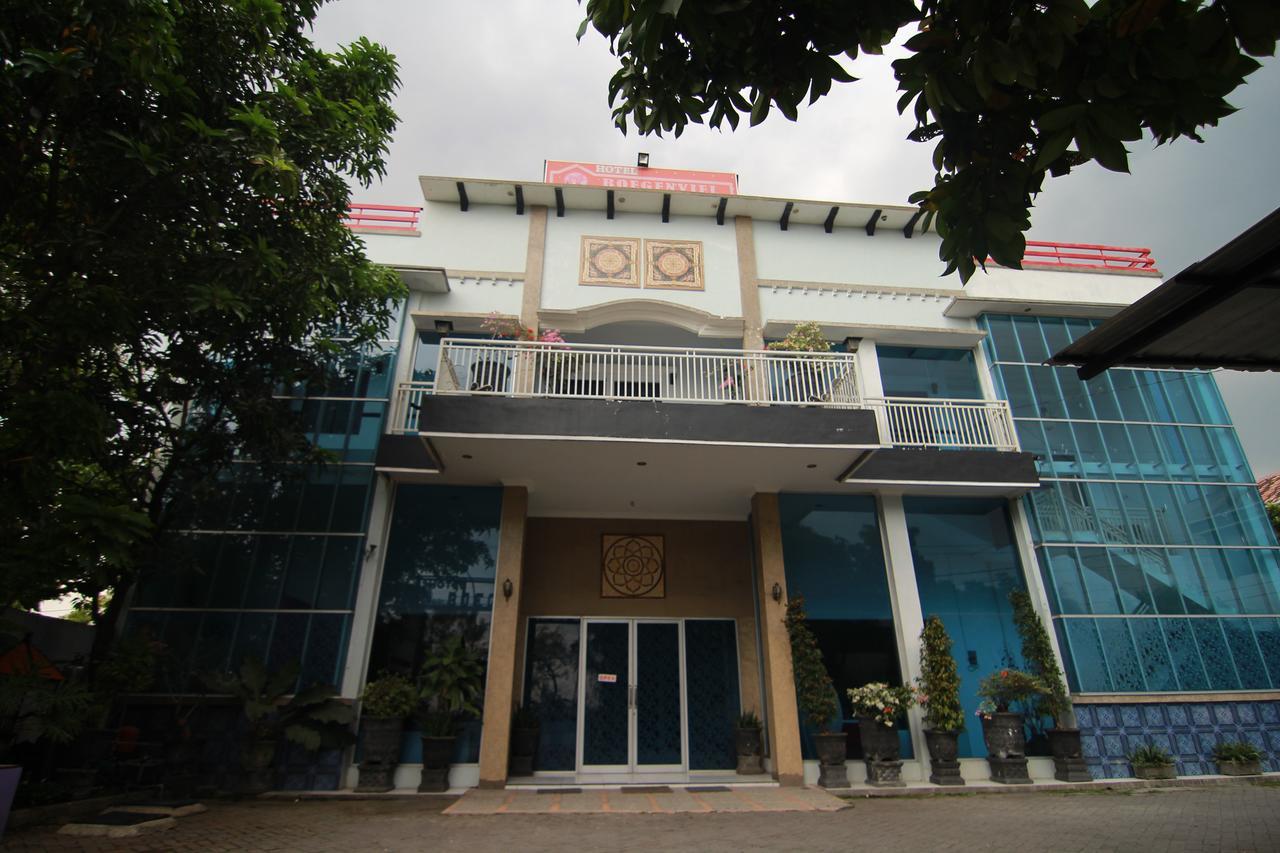 Hotel Boegenviel Syariah Lamongan 外观 照片